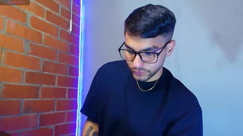 Snapshot of lucky_blessed chatting on 10.16.25 lucky_blessed online show from 10.16.25