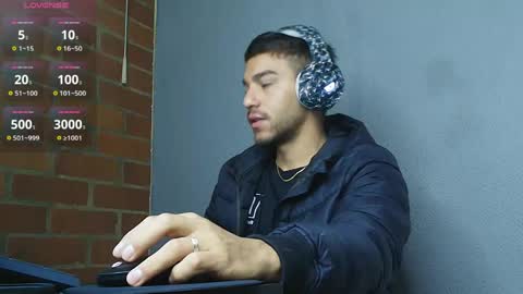 lucky_blessed online show from 04.17.26