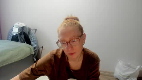 lucky_licky20 online show from 12.08.24