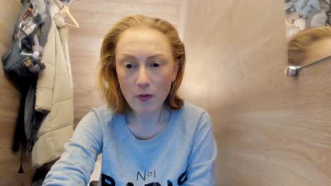 lucky_licky20 online show from 12.13.24