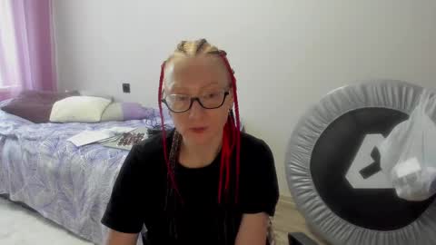 lucky_licky20 online show from 02.12.25