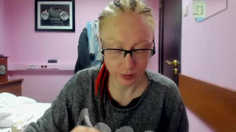 lucky_licky20 online show from 02.24.25