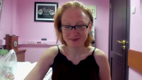 lucky_licky20 online show from 02.28.25