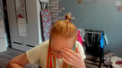 Snapshot of lucky_licky20 chatting on 10.08.25 lucky_licky20 online show from 10.08.25