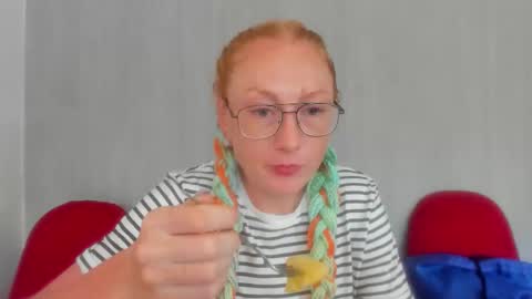 Snapshot of lucky_licky20 chatting on 10.16.25 lucky_licky20 online show from 10.16.25