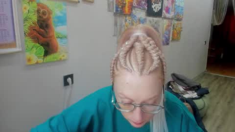 lucky_licky20 online show from 02.05.26