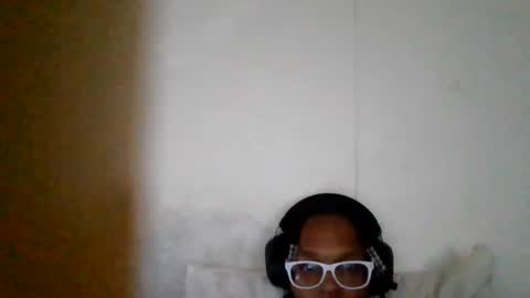 Snapshot of lucky_light_usa chatting on 06.27.26 lucky online show from 06.27.26