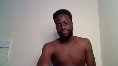 Snapshot of luckycharly chatting on 10.05.25 MASTER DOM online show from 10.05.25