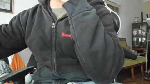 Snapshot of luckydrakex chatting on 02.01.26 Lucky online show from 02.01.26