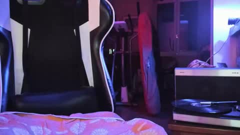 Snapshot of luckydrakex chatting on 02.18.26 Lucky online show from 02.18.26