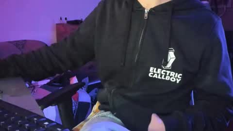 Snapshot of luckydrakex chatting on 02.27.26 Lucky online show from 02.27.26