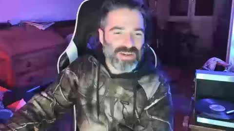 Snapshot of luckydrakex chatting on 03.12.26 Lucky online show from 03.12.26