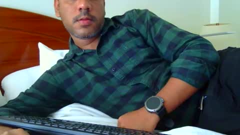 Snapshot of luckyfinalone chatting on 09.30.25 luckyfinalone online show from 09.30.25