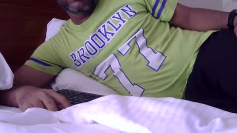 Snapshot of luckyfinalone chatting on 10.11.25 luckyfinalone online show from 10.11.25