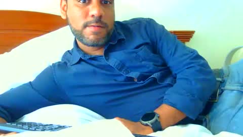 Snapshot of luckyfinalone chatting on 10.29.25 luckyfinalone online show from 10.29.25