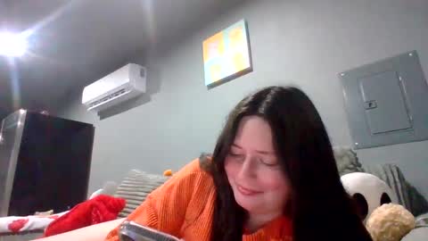 Snapshot of luckygirl96 chatting on 10.01.25 luckygirl96 online show from 10.01.25