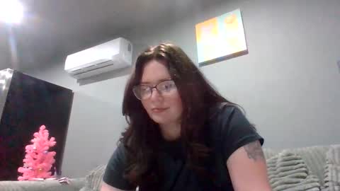 Snapshot of luckygirl96 chatting on 11.02.25 luckygirl96 online show from 11.02.25