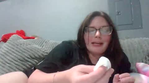 Snapshot of luckygirl96 chatting on 11.04.25 luckygirl96 online show from 11.04.25