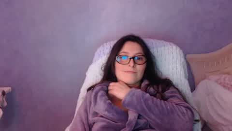luckylinda23 online show from 04.19.26