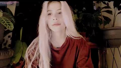 luckysapphire777 online show from 10.16.25