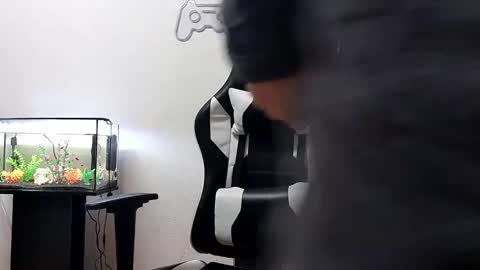 Snapshot of luckyshot91 chatting on 01.09.25 luckyshot91 online show from 01.09.25