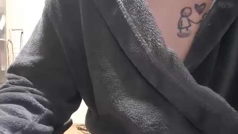 Snapshot of luckyshot91 chatting on 03.08.25 luckyshot91 online show from 03.08.25