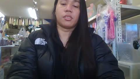 Snapshot of luckyts_cumx chatting on 02.15.25 luckyts_cumx online show from 02.15.25