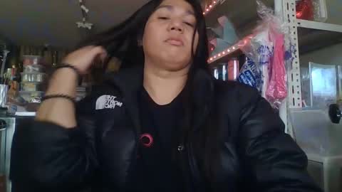 Snapshot of luckyts_cumx chatting on 02.17.25 luckyts_cumx online show from 02.17.25