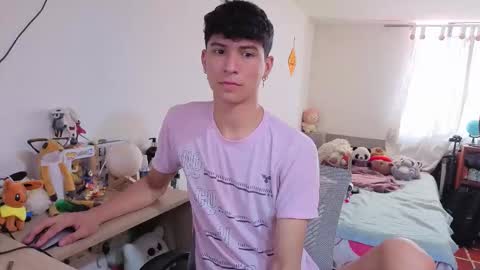 Lu Independent Model online show from 02.07.26