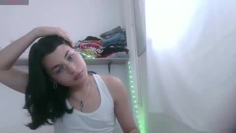 Snapshot of lucrecia21_ chatting on 12.27.24 Lucrecia... new accout...OFS LU 21 online show from 12.27.24