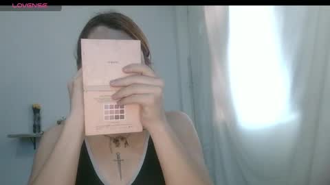 Snapshot of lucrecia21_ chatting on 02.21.25 Lucrecia... new accout...OFS LU 21 online show from 02.21.25