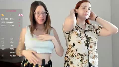 Rinredhead Gloriawith glasses Rayanother glasses online show from 11.26.25