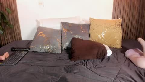 Lucy online show from 04.16.26