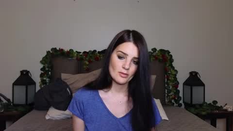 Lucy online show from 11.22.25