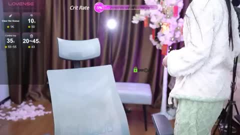 Lucy online show from 02.04.25