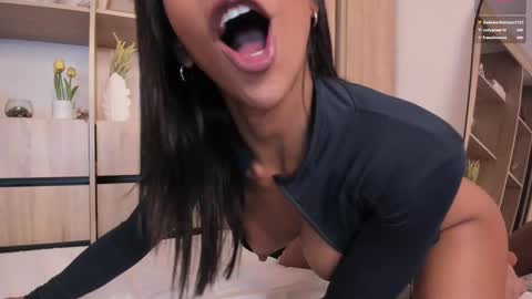 Snapshot of lucy__loud chatting on 02.17.25 Paula online show from 02.17.25
