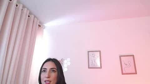 Lucia online show from 12.19.25