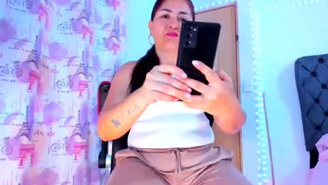 Snapshot of lucy_chanell chatting on 05.25.26 lucy online show from 05.25.26