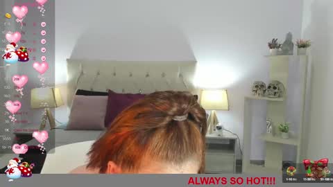 Snapshot of lucy_hot77 chatting on 12.08.24 Lucia online show from 12.08.24
