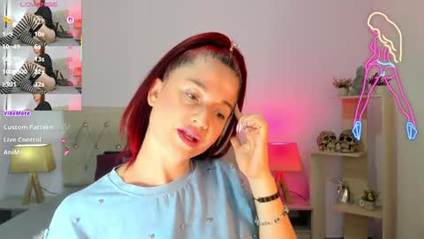 Snapshot of lucy_hot77 chatting on 09.09.25 Lucia online show from 09.09.25