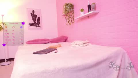 Luciana online show from 04.12.26