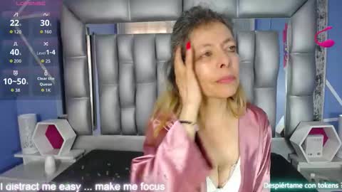  SleepyAbuela online show from 09.18.25