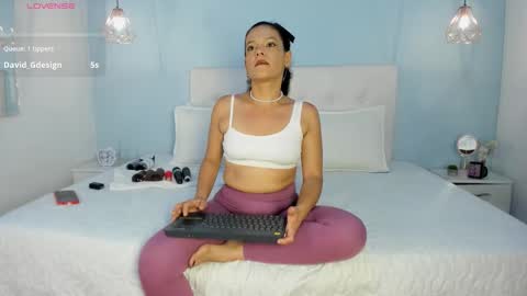 Snapshot of lucy_river_ chatting on 02.10.26 Lucy online show from 02.10.26