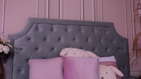 LucyAddison online show from 03.19.26