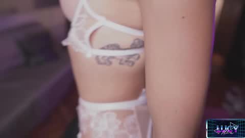 Lucy Alien  online show from 12.11.24