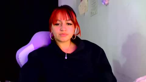 Snapshot of lucycherry__ chatting on 01.31.25 LUCIA online show from 01.31.25