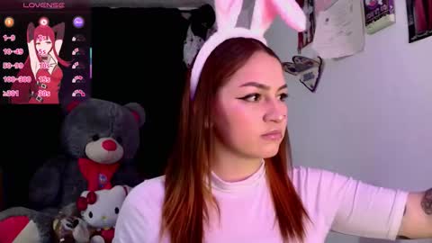 Snapshot of lucycherry__ chatting on 11.01.25 LUCIA online show from 11.01.25