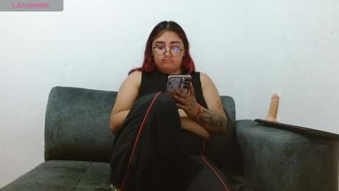 Snapshot of lucyheart_ chatting on 05.20.26 lucy online show from 05.20.26