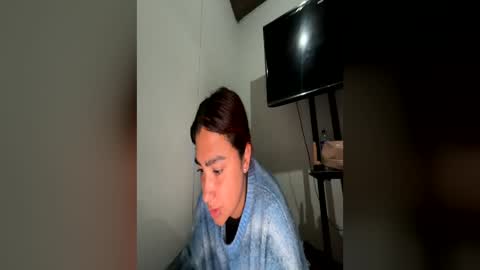 Snapshot of lucyheart_ chatting on 06.12.26 lucy online show from 06.12.26