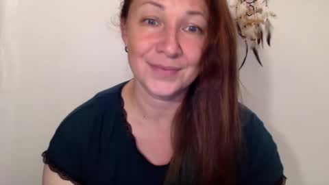 LucyKissxx online show from 11.05.25